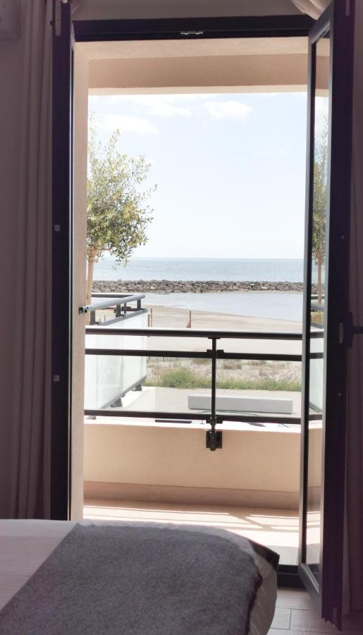 Hotel De La Plage Сет Экстерьер фото