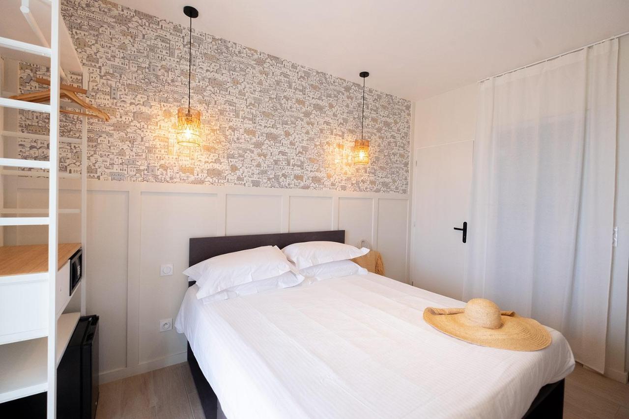 Hotel De La Plage Сет Экстерьер фото