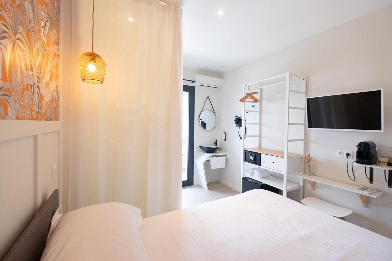 Hotel De La Plage Сет Экстерьер фото